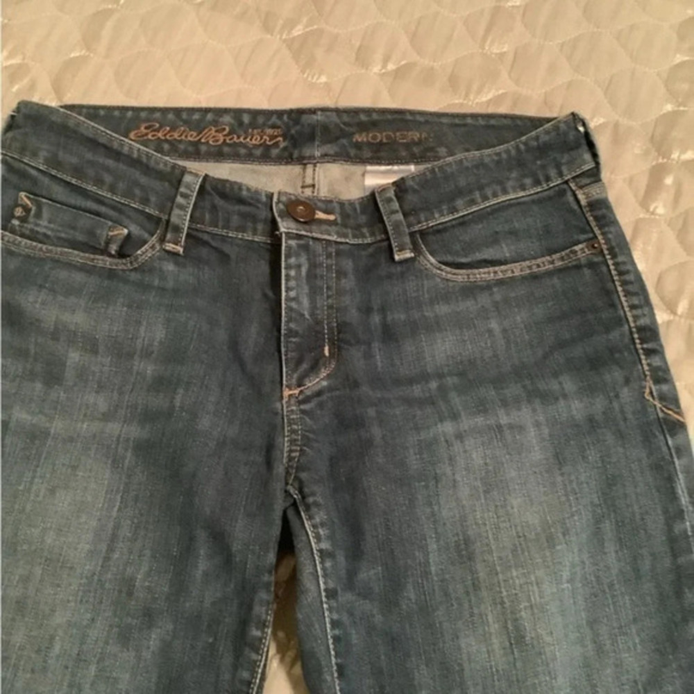 EDDIE BAUER MODERN~ FLARE ~NICE WEIGHT~8R